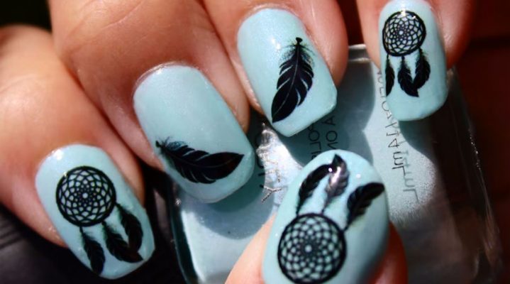 Nail Art for Boho Babes: Dreamcatchers and Feathers